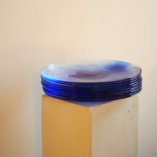 SET OF 9 GLASS DINNER PLATES - ITALIAN