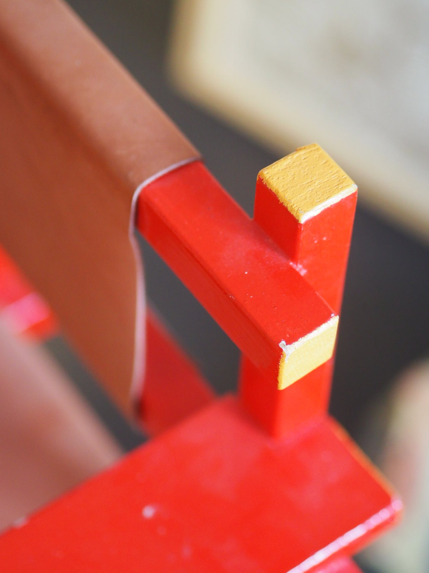 CHILDREN’S CHAIR - RIETVELD INSPIRED